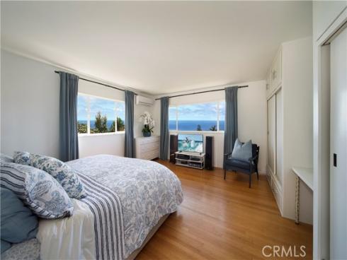 933 Coast View Drive , Laguna Beach, CA
