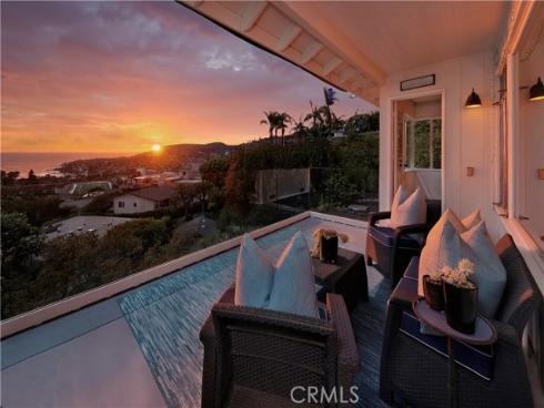 933 Coast View Drive , Laguna Beach, CA