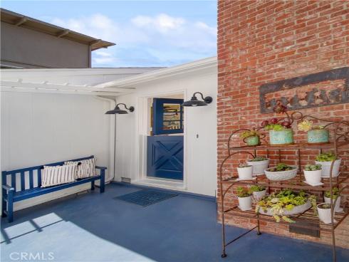 933 Coast View Drive , Laguna Beach, CA