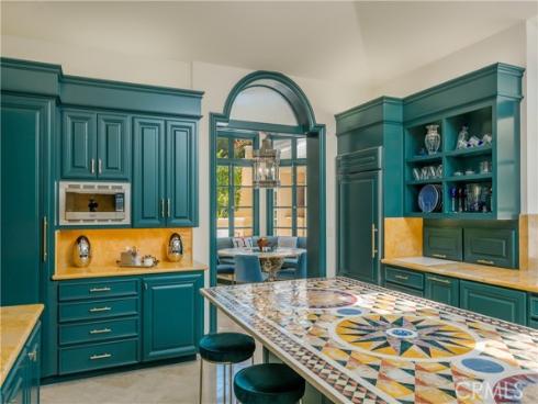 145 Irvine Cove Court, Laguna Beach, CA