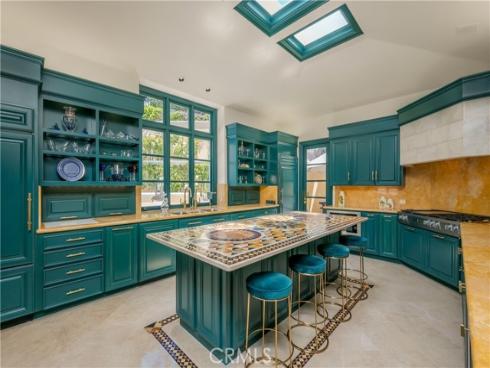 145 Irvine Cove Court, Laguna Beach, CA