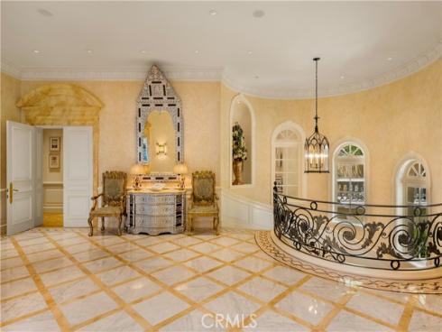 145 Irvine Cove Court, Laguna Beach, CA