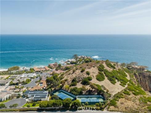 145 Irvine Cove Court, Laguna Beach, CA