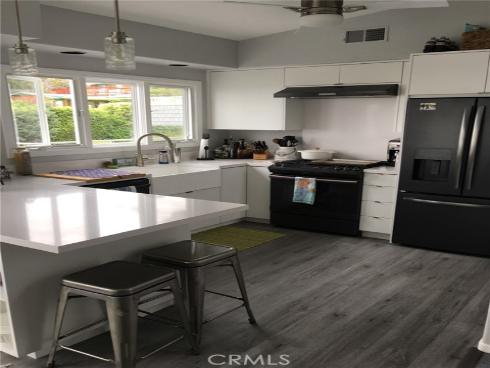 252 Arch Street, Laguna Beach, CA