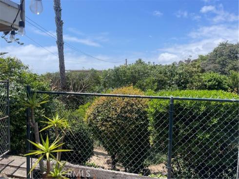 252 Arch Street, Laguna Beach, CA