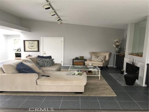 252 Arch Street, Laguna Beach, CA