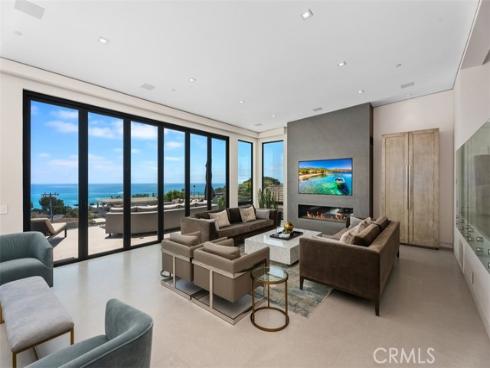 848 Hillcrest Drive, Laguna Beach, CA