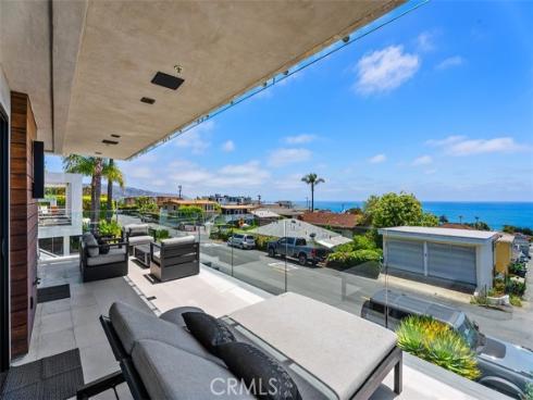 848 Hillcrest Drive, Laguna Beach, CA