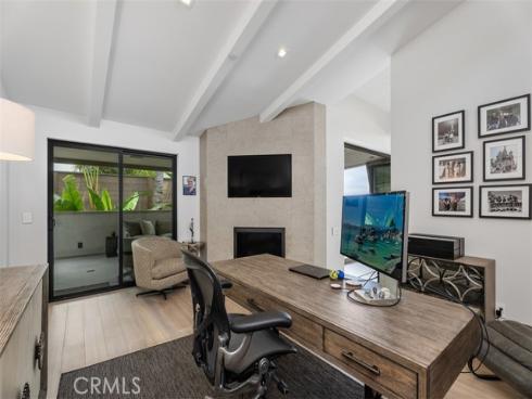 848 Hillcrest Drive, Laguna Beach, CA