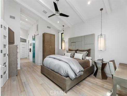 848 Hillcrest Drive, Laguna Beach, CA