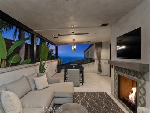848 Hillcrest Drive, Laguna Beach, CA