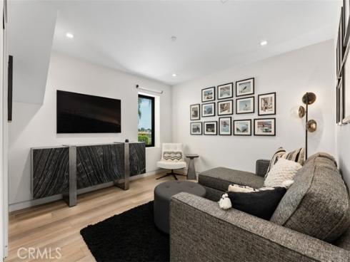 848  Hillcrest   Drive, Laguna Beach, CA