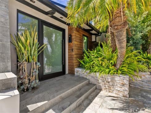848 Hillcrest Drive, Laguna Beach, CA
