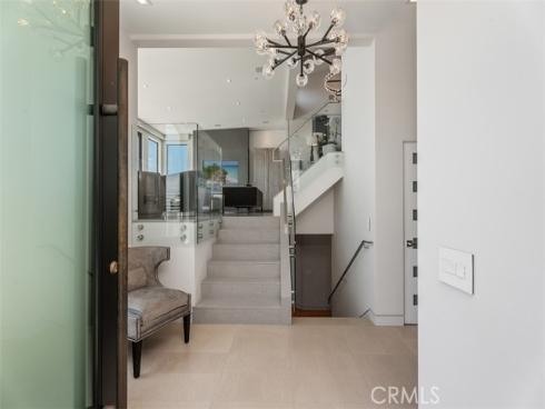 848 Hillcrest Drive, Laguna Beach, CA