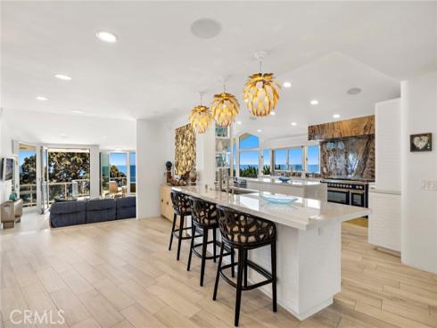 594 Cliff Drive, Laguna Beach, CA