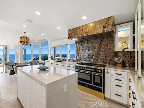 594 Cliff Drive, Laguna Beach, CA