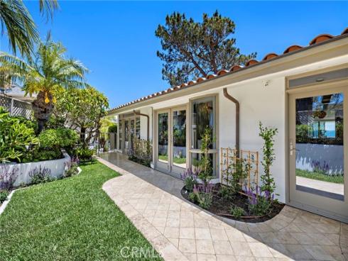594 Cliff Drive, Laguna Beach, CA
