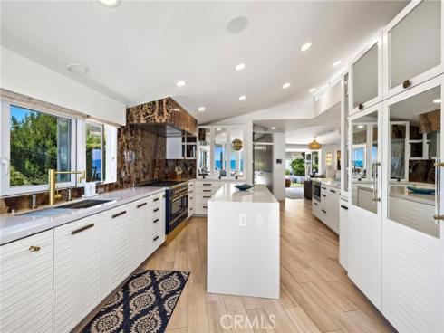 594 Cliff Drive, Laguna Beach, CA