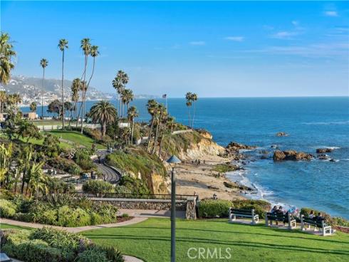 594 Cliff Drive, Laguna Beach, CA