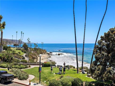 594 Cliff Drive, Laguna Beach, CA