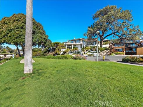 594 Cliff Drive, Laguna Beach, CA