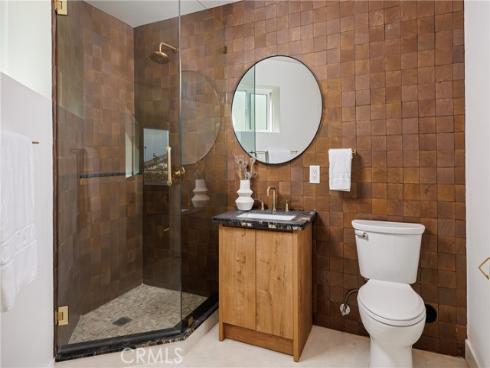 251 Highland , Laguna Beach, CA