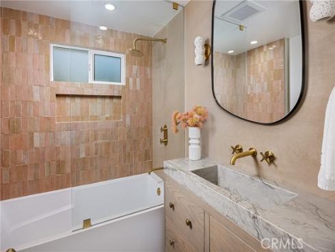 251 Highland , Laguna Beach, CA