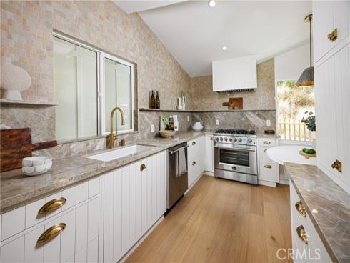 251 Highland , Laguna Beach, CA