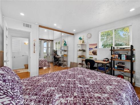1080 Noria , Laguna Beach, CA