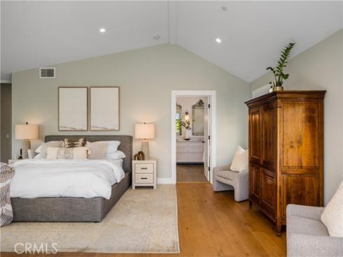 472 Holly Street, Laguna Beach, CA