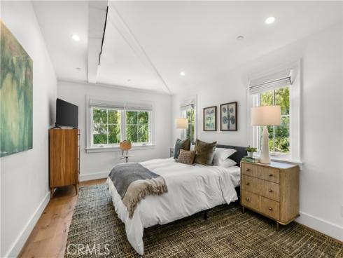 472 Holly Street, Laguna Beach, CA