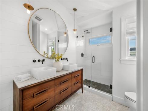 472 Holly Street, Laguna Beach, CA