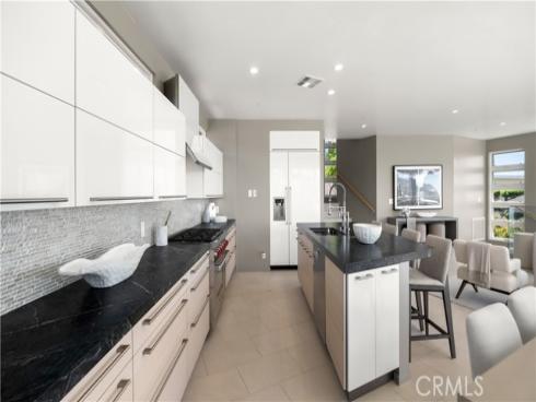 964 Van Dyke , Laguna Beach, CA