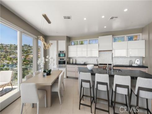 964 Van Dyke , Laguna Beach, CA