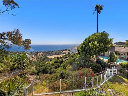 2869 Zell Drive, Laguna Beach, CA