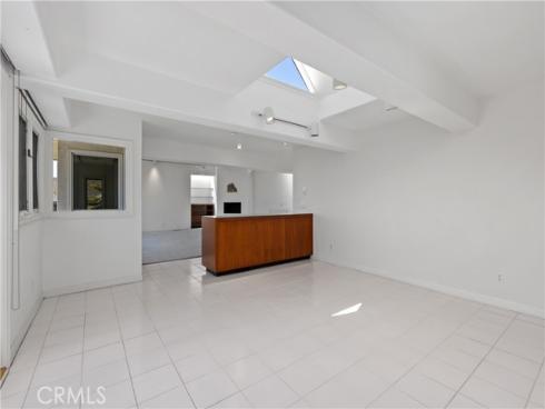2365 Hillview Drive , Laguna Beach, CA