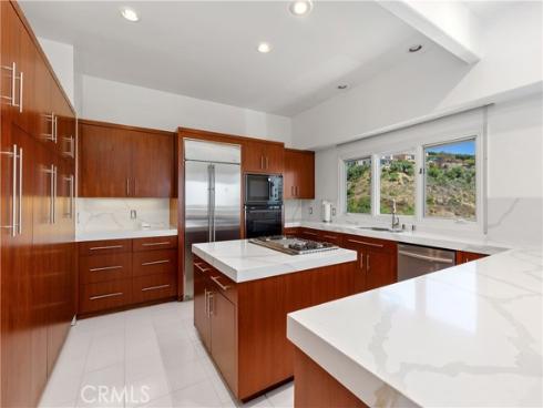 2365 Hillview Drive , Laguna Beach, CA