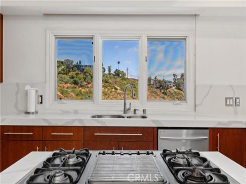2365 Hillview Drive , Laguna Beach, CA
