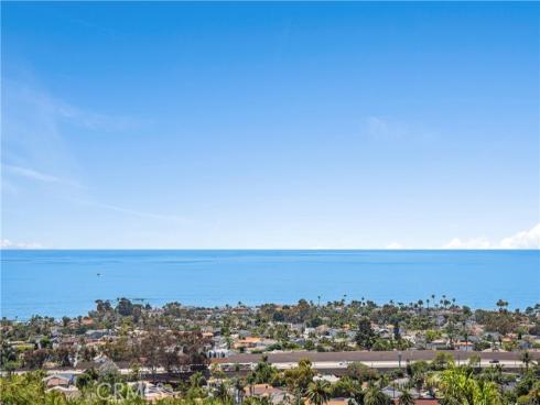 2365 Hillview Drive , Laguna Beach, CA