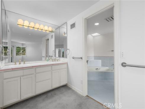 2365 Hillview Drive , Laguna Beach, CA