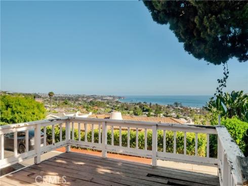 17 N Vista De La Luna , Laguna Beach, CA