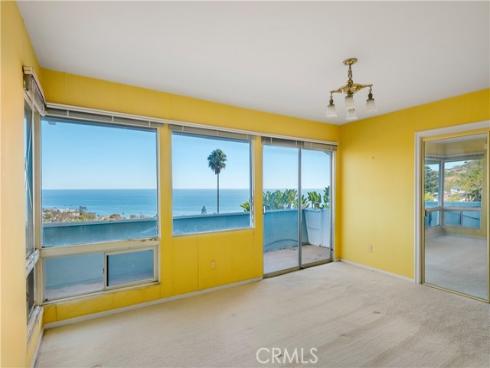 17 N Vista De La Luna , Laguna Beach, CA