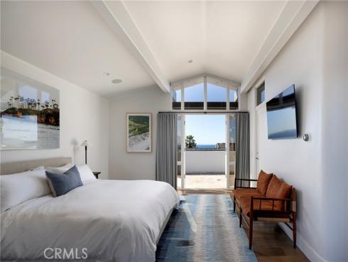 52 N Portola , Laguna Beach, CA