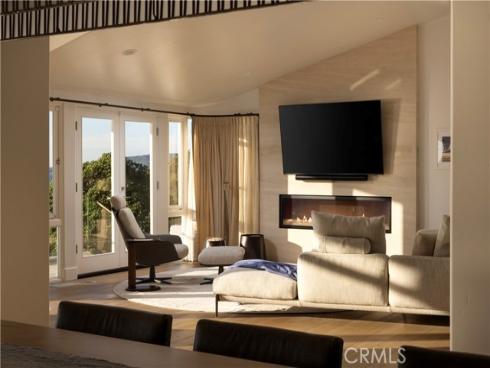 52 N Portola , Laguna Beach, CA