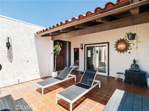 758 Barracuda Way , Laguna Beach, CA