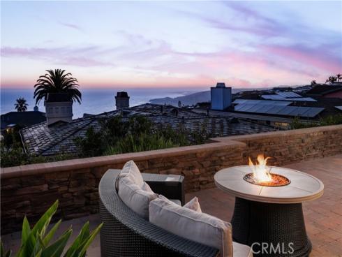 758 Barracuda Way , Laguna Beach, CA