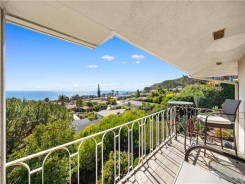 21662  Ocean Vista  D  Drive, Laguna Beach, CA