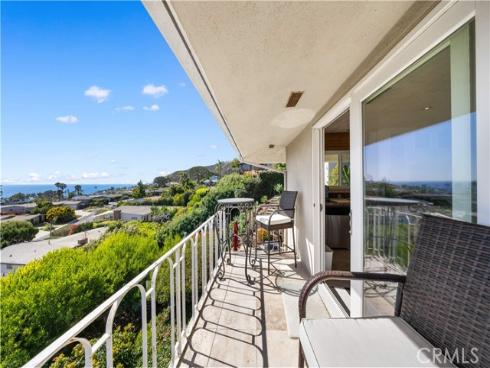 21662  Ocean Vista  D  Drive, Laguna Beach, CA