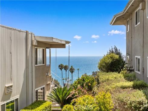 21662  Ocean Vista  D  Drive, Laguna Beach, CA