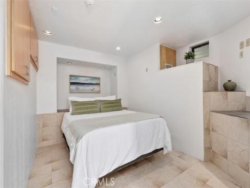 664 Mystic View , Laguna Beach, CA